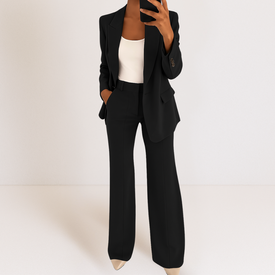 Abigaile – Versatile Women’s Two-Piece Suit