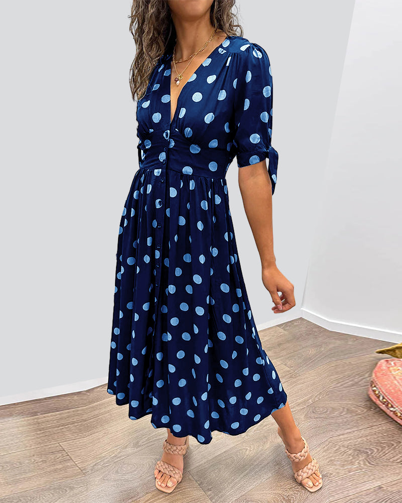 Gabie – Lightweight Women’s Polka Dot Dress
