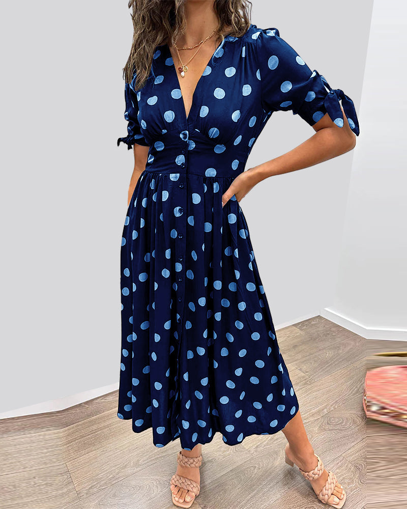 Gabie – Lightweight Women’s Polka Dot Dress