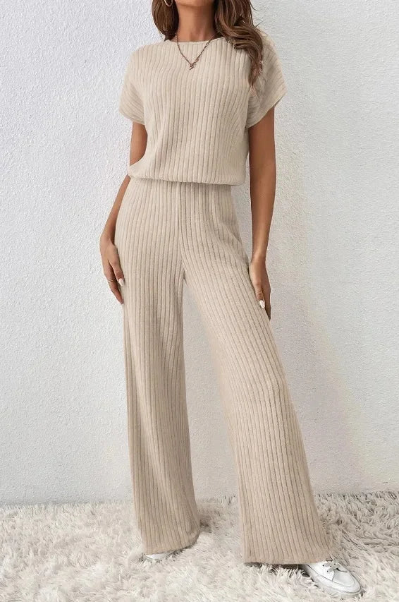 Akira – Ribbed Two-Piece Set for Women
