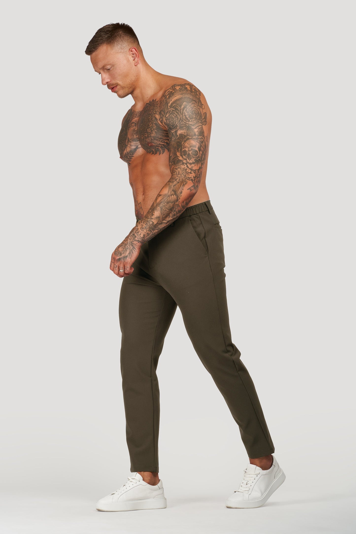 Ace – Slim-Fit Men’s Tech Trousers