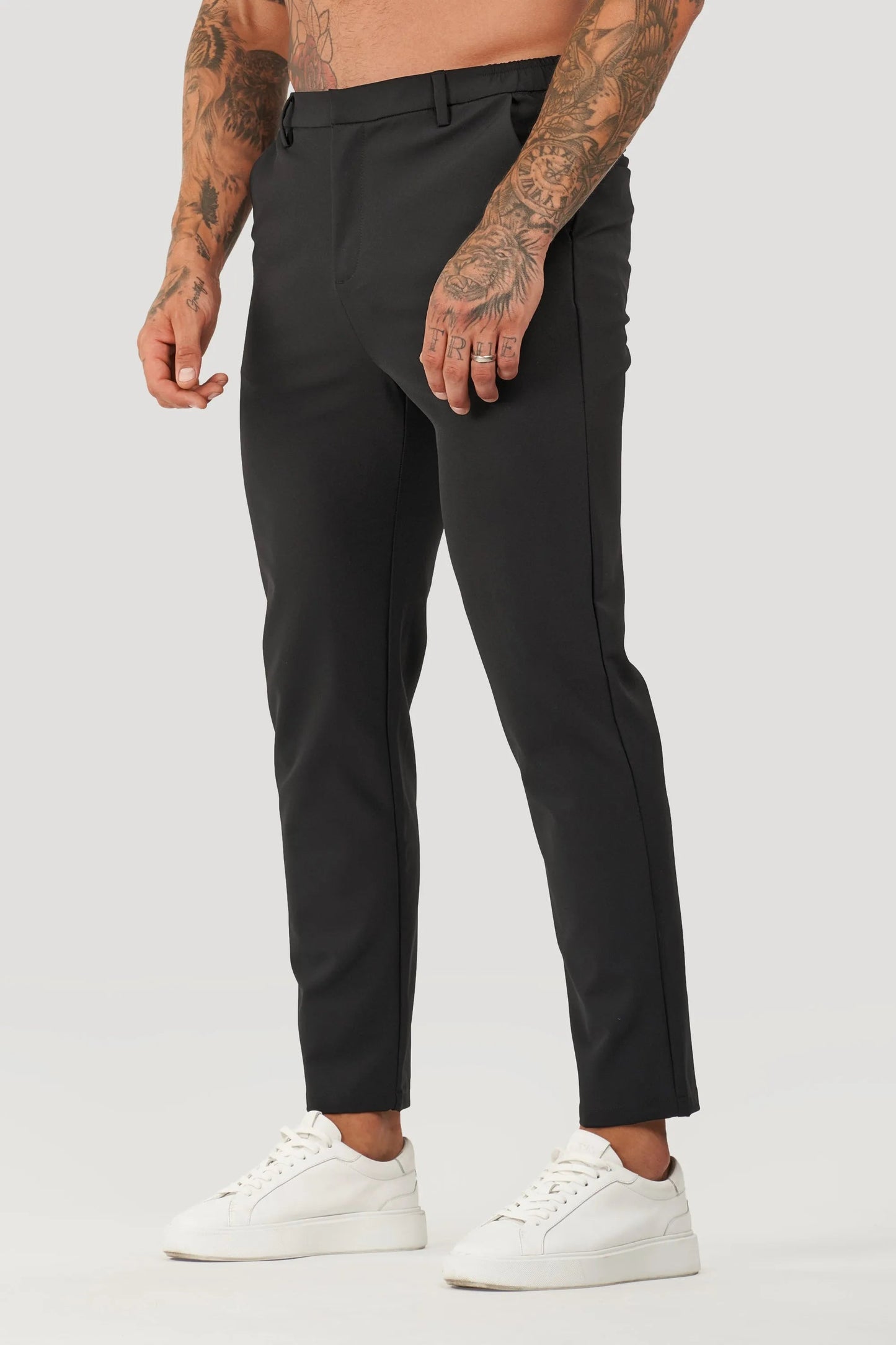 Ace – Slim-Fit Men’s Tech Trousers